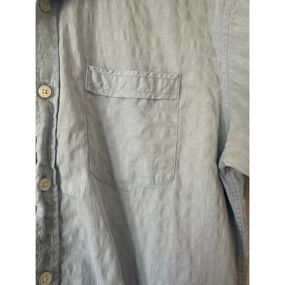 Cultura International Light Blue Short Sleeve Button-Up Shirt Men’s Med. Texture - Picture 2 of 6